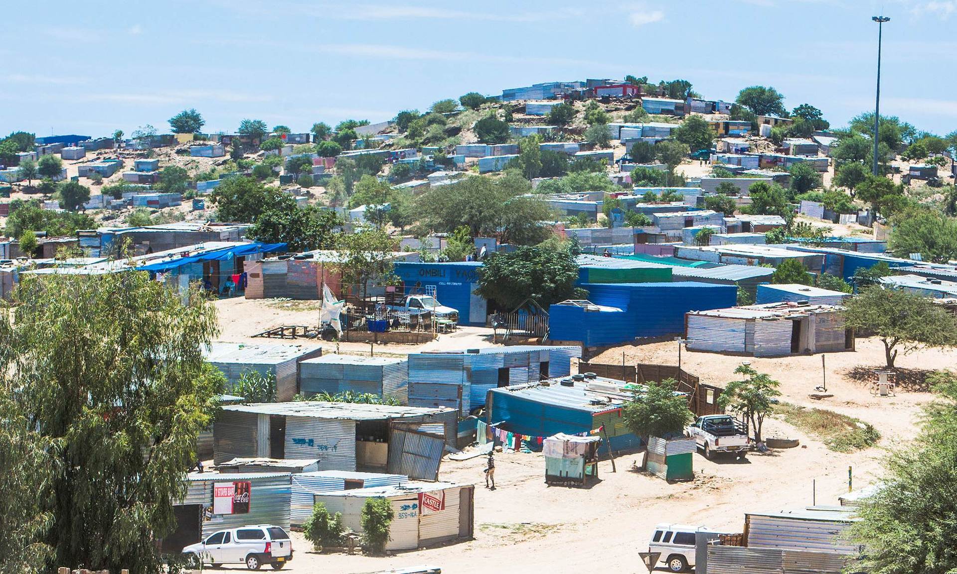 Häuser bauen, Perspektiven bieten: „Housing! for Future“ kauft erstes  Grundstück in Namibia