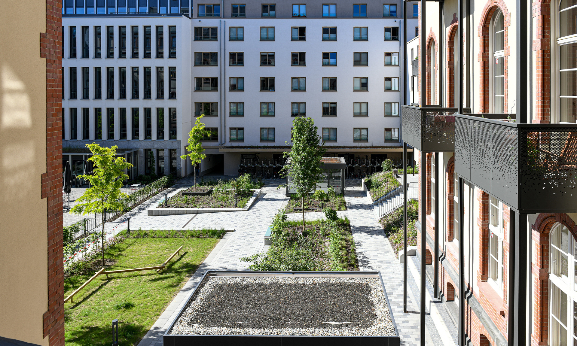 Altes Gericht Wiesbaden Blick auf den modernisierten Innenhof des Alten Gerichts.